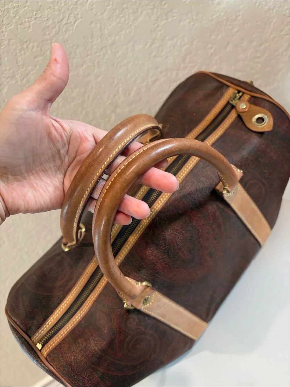 Etro Milano Paisley Duffle
Brown Leather Travel
Weekender Bag - Picture 7 of 16